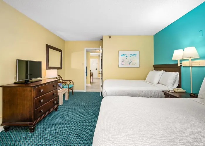 Cayman Hotel 3*