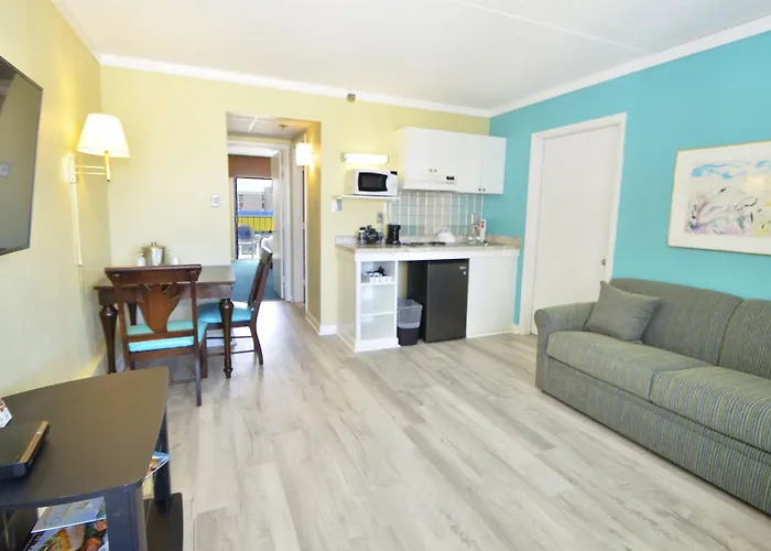Hotel Cayman 3*